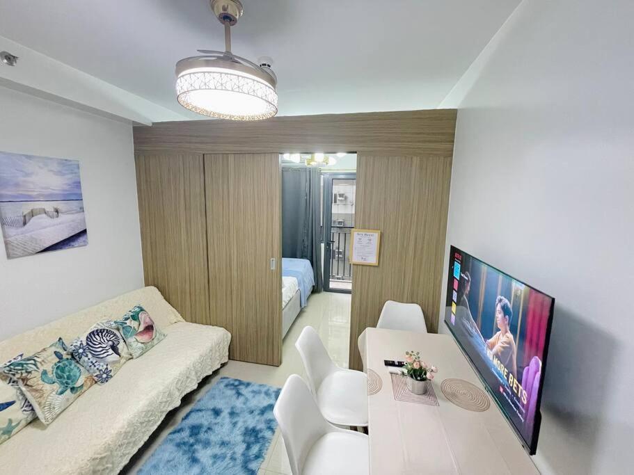 Ocean Room 677 Shore 2 Tower 3 Moa Complex, Pasay City Manila Esterno foto