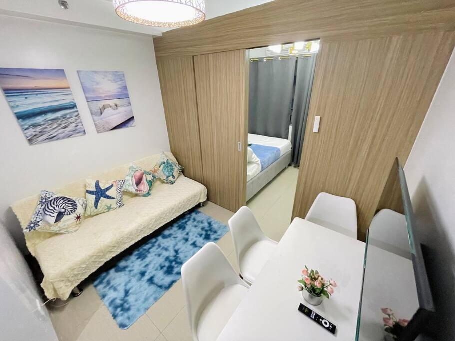 Ocean Room 677 Shore 2 Tower 3 Moa Complex, Pasay City Manila Esterno foto